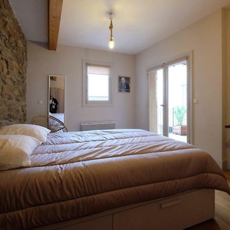 Melina - Appartement Dans Les Remparts De La Bastide Avec Parking Et Terrasse 카르카손 외부 사진