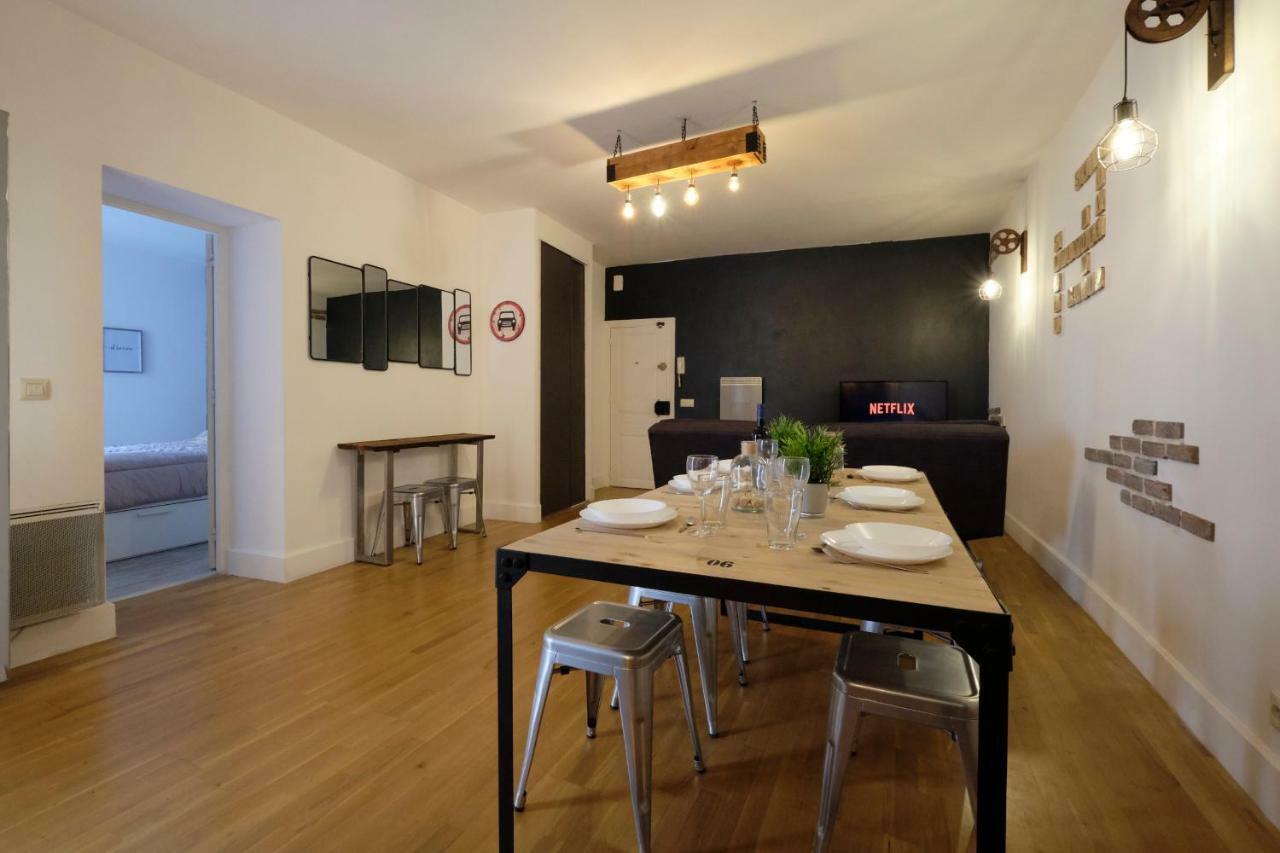 Melina - Appartement Dans Les Remparts De La Bastide Avec Parking Et Terrasse 카르카손 외부 사진